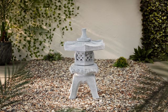Drift flow water features